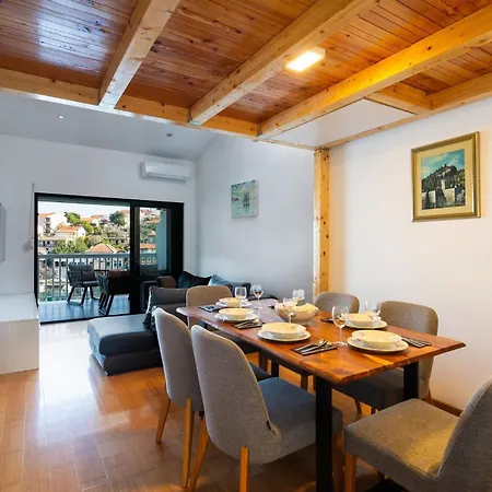 Apartment Antonio Stomorska